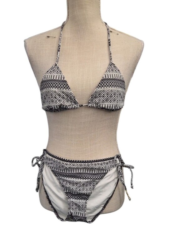 Victoria's Secret Other - Victoria's Secret Black & White Geometric Tie-Side Bikini